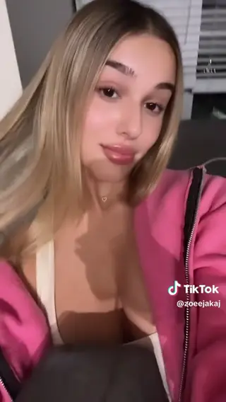 zoewrld leaked video, frame 3