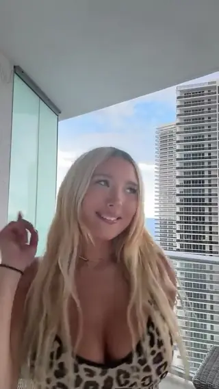 zoey leaked video, frame 3