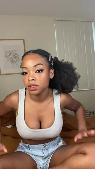 zuribellarose leaked video, frame 2
